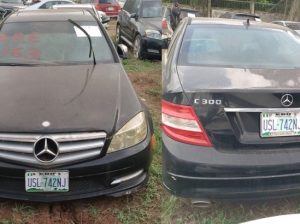 MERCEDES BENZ C300 2012 MODEL Black colour