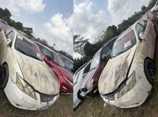 LEXUS ES350 WHITE COLOR